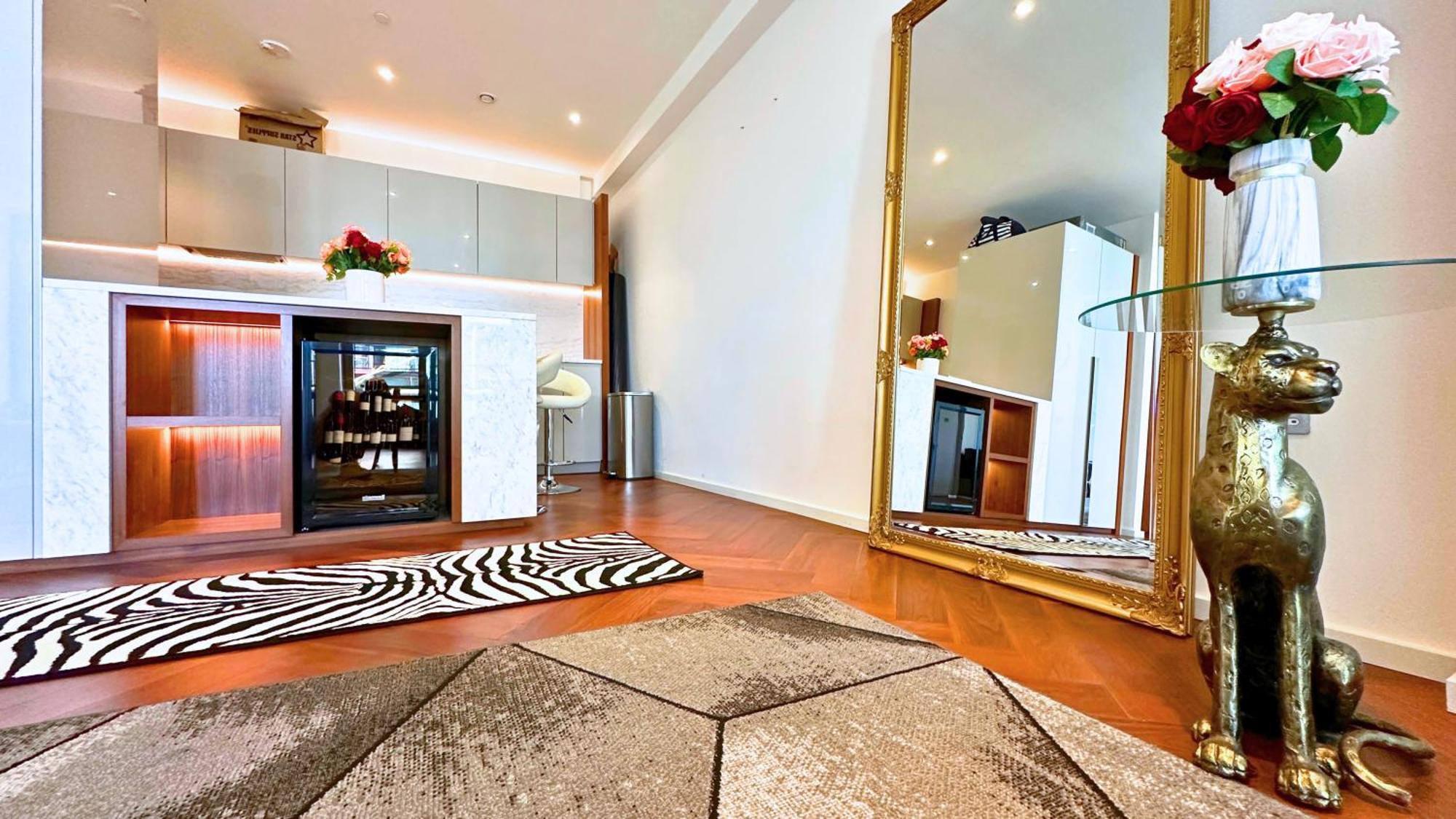 Lavish Penthouse River View Fast Wifi - Luxurylondonstays Экстерьер фото